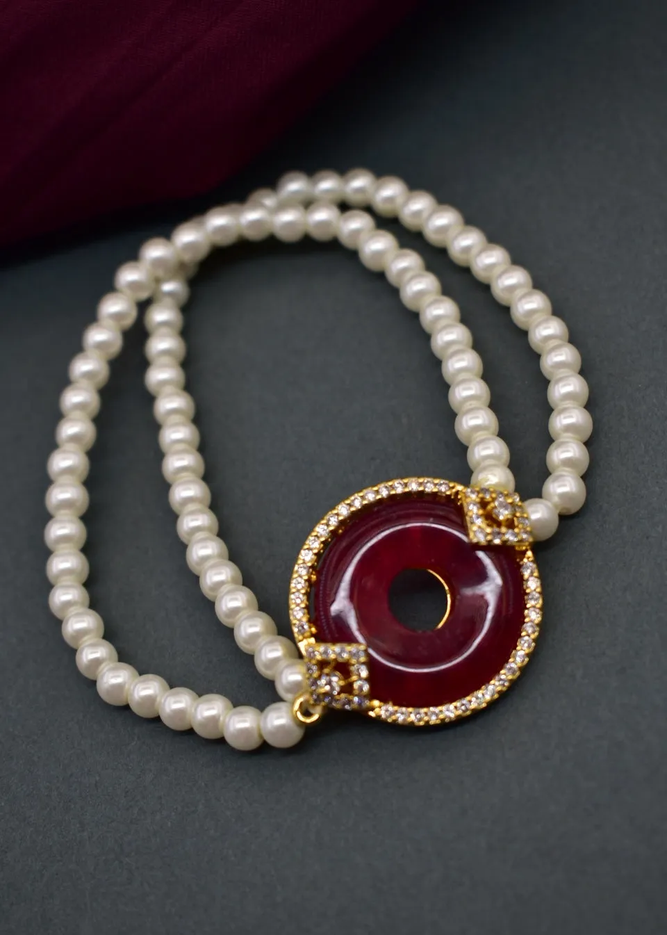 ALLURING DESIGNER BRACELET