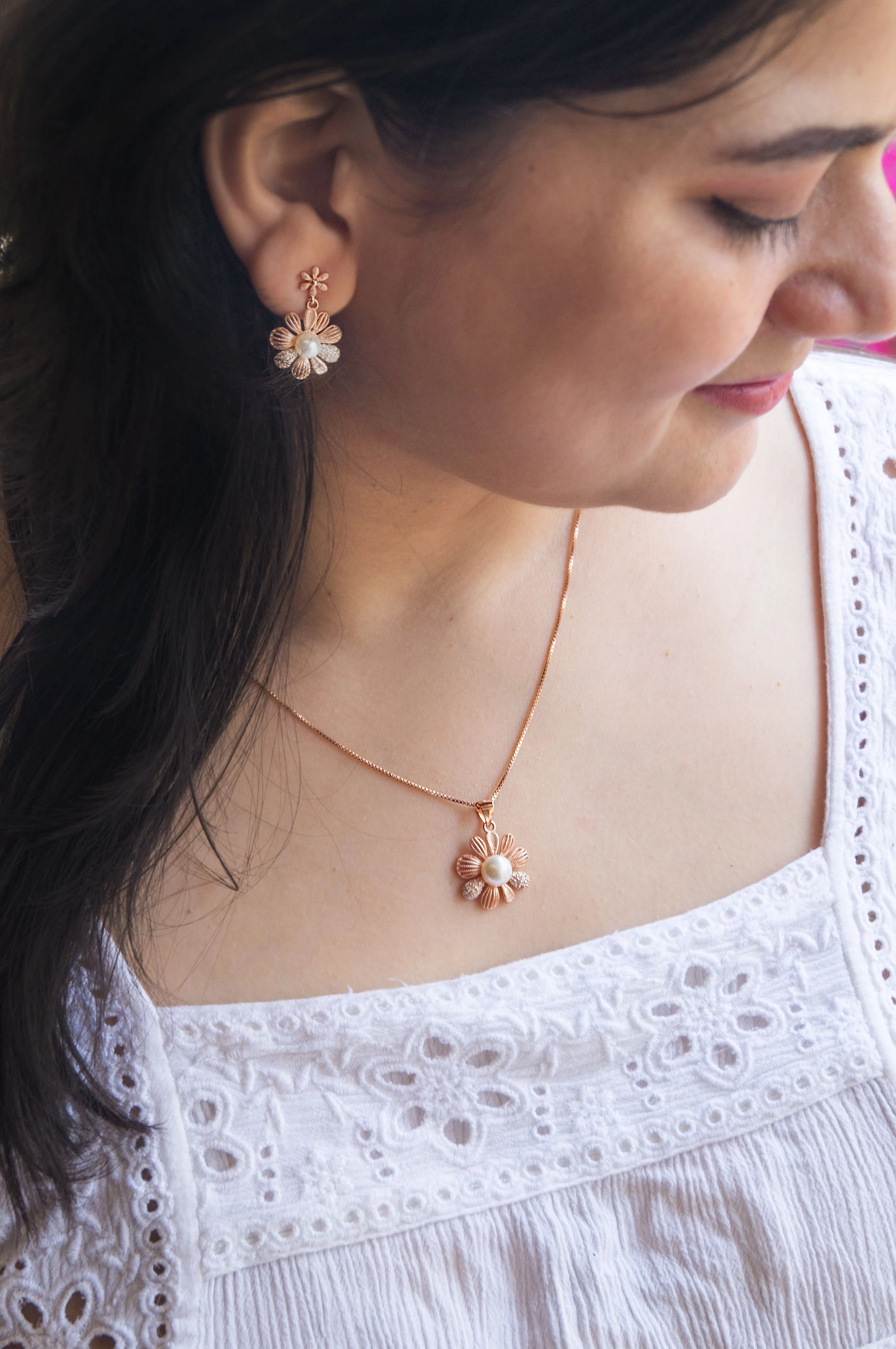 Alluring Pearl Rose Gold Plated Sterling Silver Pendant Set