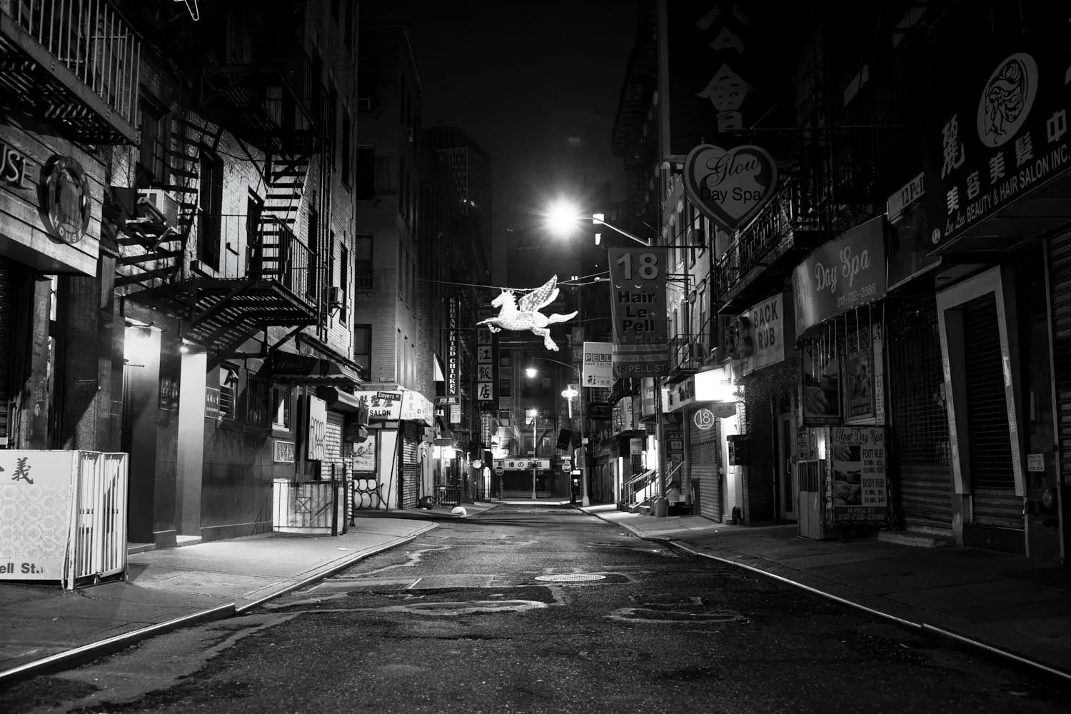 NEW YORK CITY | Gallery Opening & Artist Talk with Phil Penman | Thursday, February 16, 2023, 7:30pm