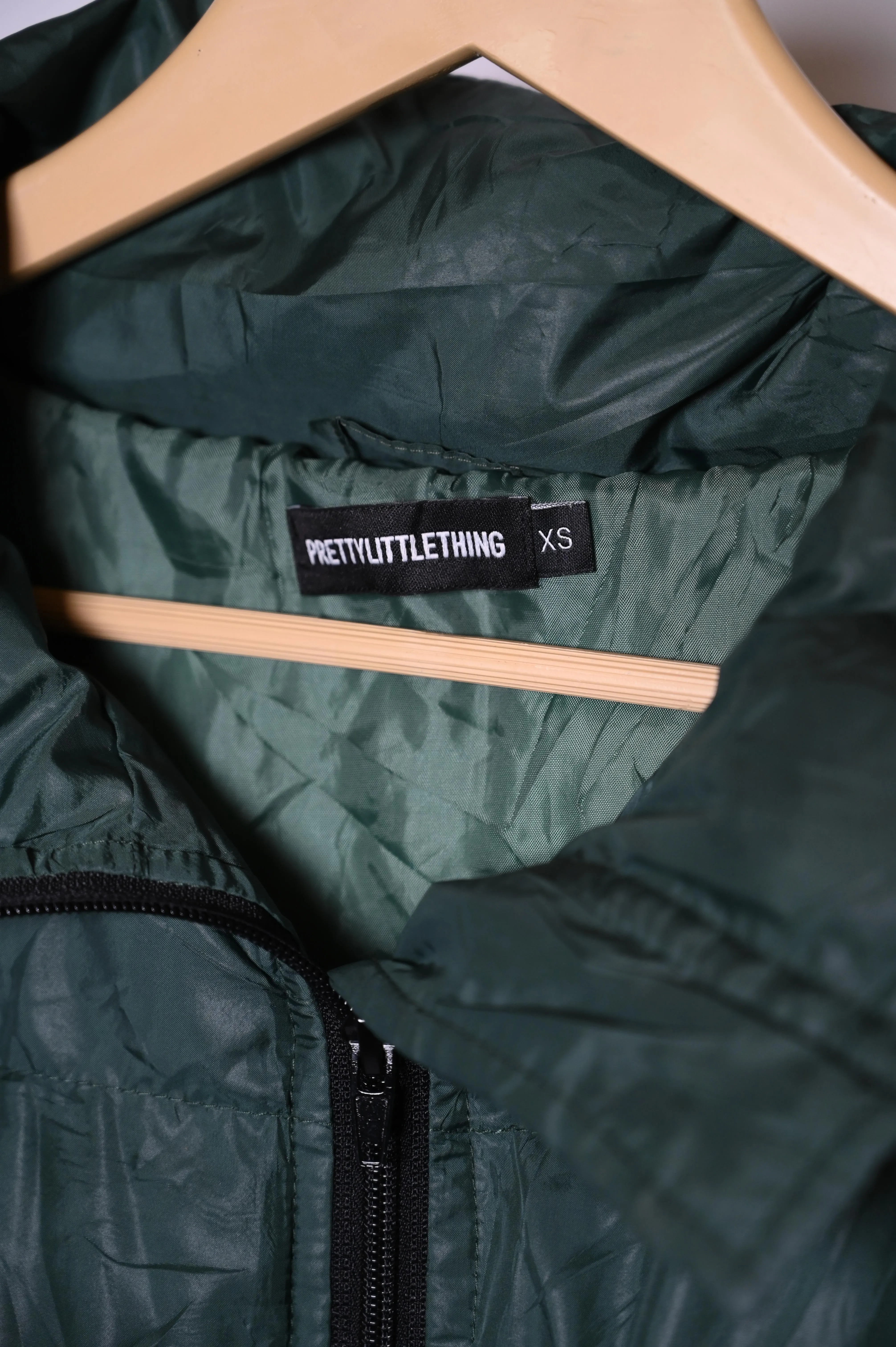 Pretty Little Thing Green Crop Puffer Jacket