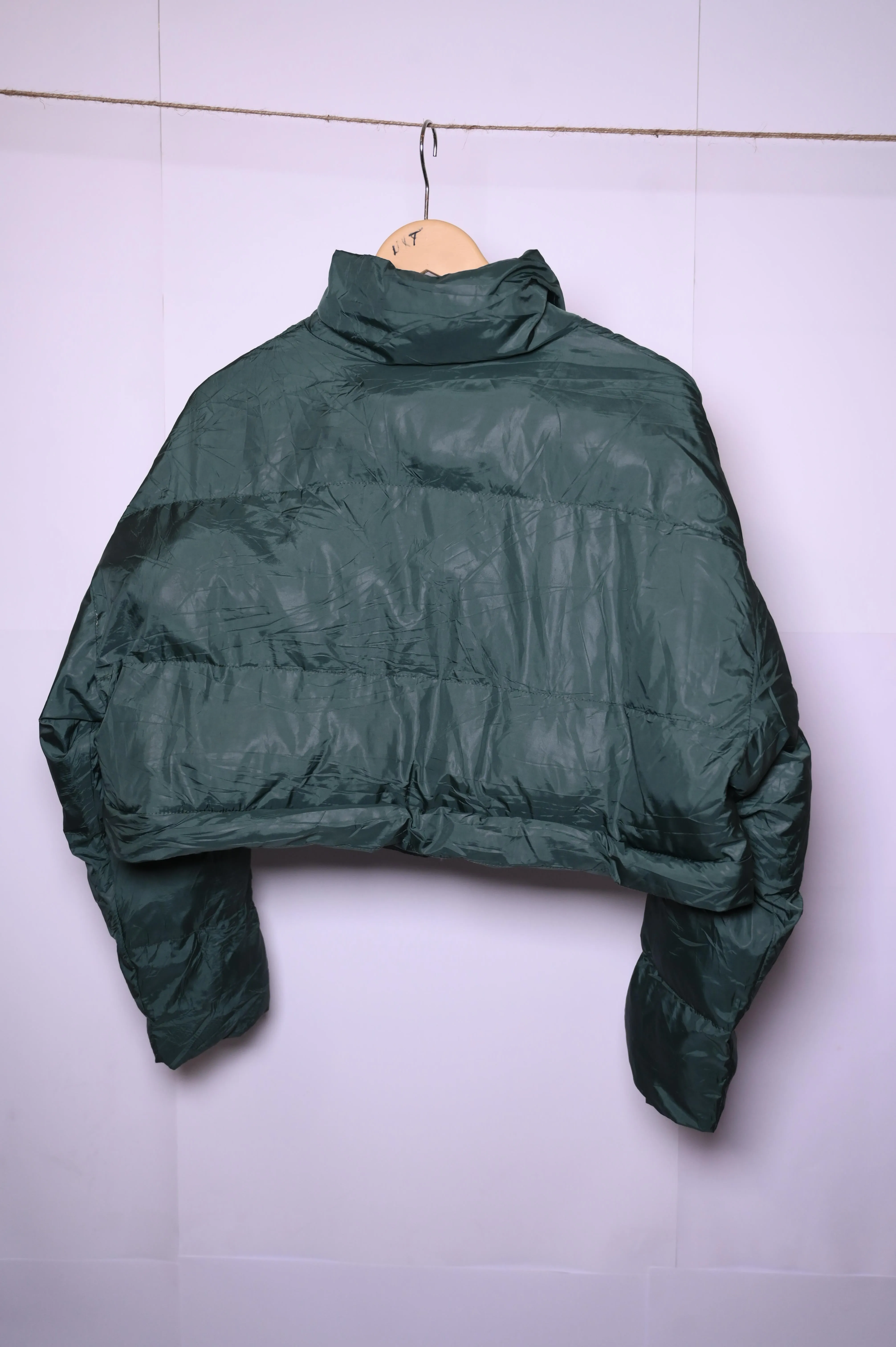 Pretty Little Thing Green Crop Puffer Jacket